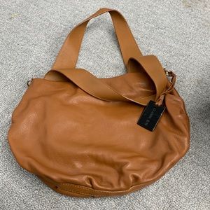 Perfect sized shoulder bag